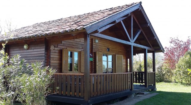 Photo Camping Brens, gaillac Les chalets de fiolles
