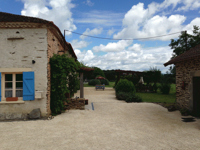 Photo Camping St jory de chalais Camping maisonneuve